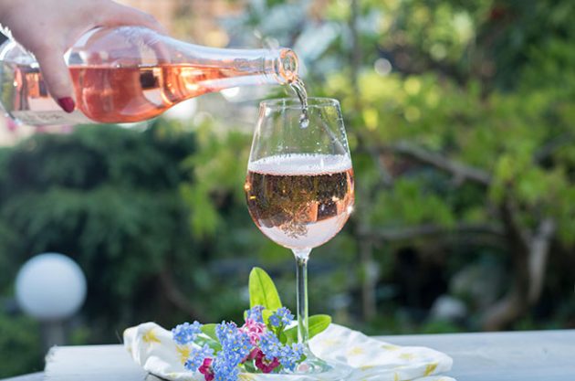 UK heatwave sends Provence rosé sales soaring