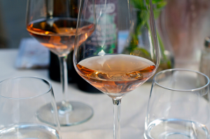 Rosé wine sales spike over bank holiday heatwave