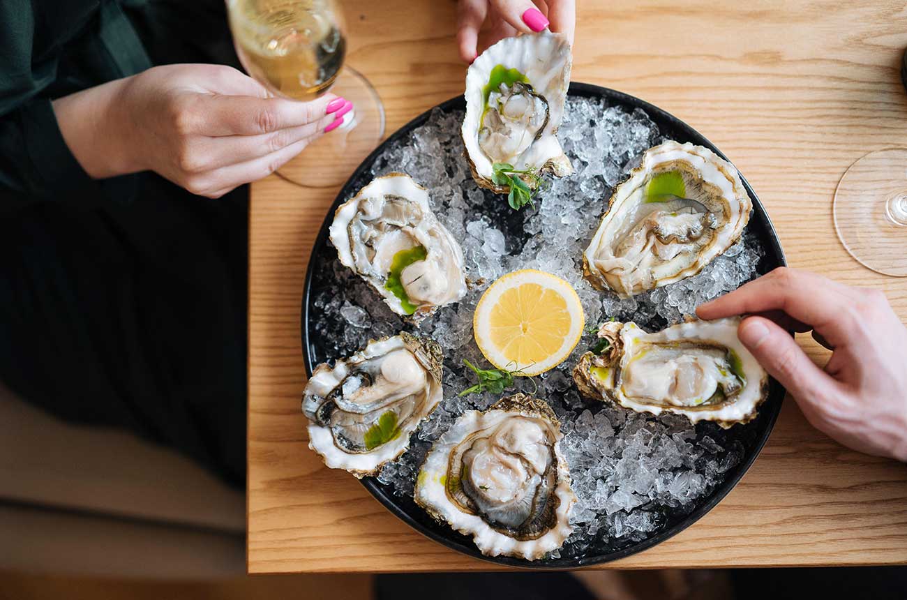 Scientists unlock secret of Champagne and oysters pairing