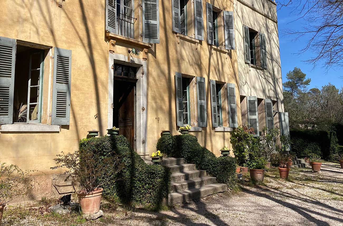 Provence mansion with vineyard land listed for €1.8m